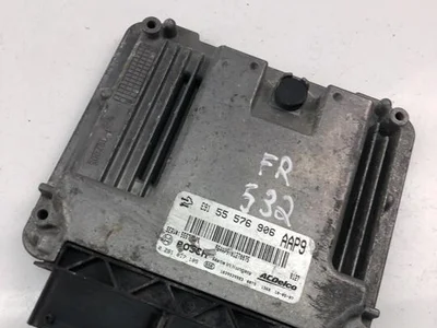 Opel 55576906; 0281017105 / 55576906, 0281017105 INSIGNIA A (G09) 2011 Unité de contrôle moteur - Image 1