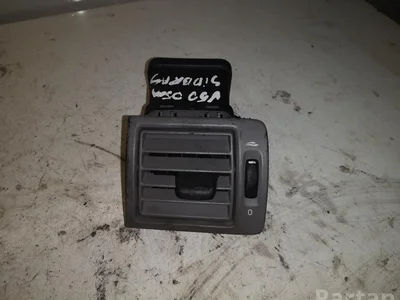 Volvo V50 (MW) 2005 Prise d'air / Conduit d'air d'admission - Image 1