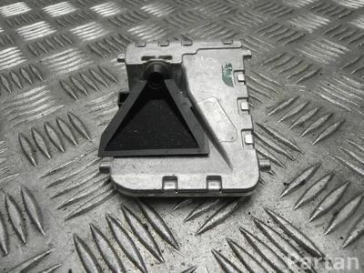 Mercedes-Benz A 000 900 89 05, A 207 901 29 00, A 000 902 60 20 / A0009008905, A2079012900, A0009026020 V-CLASS, Metris, (W447) 2018 Kamera priekinis stiklas - Nuotrauka 1