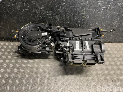 Land Rover HPLA-19B555-CD / HPLA19B555CD RANGE ROVER SPORT (L494) 2017 Obudowa dmuchawy - Zdjęcie 1