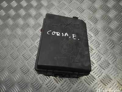 Vauxhall 134518900 CORSA Mk IV (E) 2015 Boîte à fusibles - Image 1