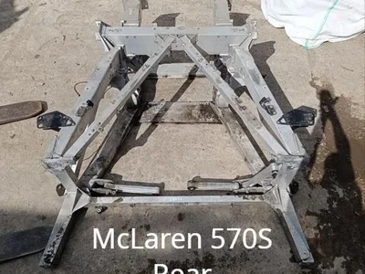McLaren 14A3992CP, 14A3993CP, 11A7238CP, 11A7239CP, 13A0020CP, 13A3282CP 570S 2016 Querträger hinten - Bild 1