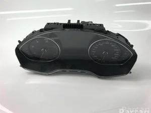 Audi 8W5920701A A4 (8W2, B9) 2017 Tableau de bord