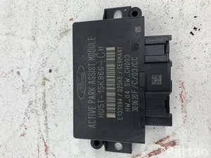 Ford HU5T15K866 Puma 2020 Unidad de control del sistema de estacionamiento