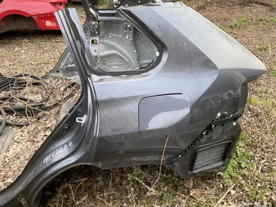 Toyota RAV 4 V 2021 Quart de corps Left Rear - Image 1