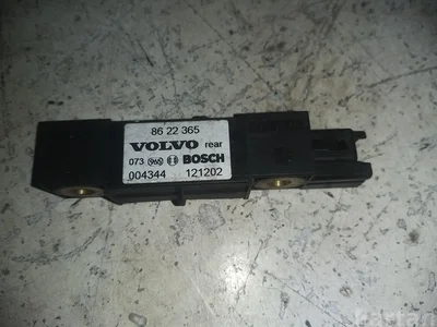 Volvo 8622365 XC70 CROSS COUNTRY 2003 Impact Crash Sensor Front - Image 1