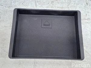 Ford JX7BA045H74 Kuga III 2020 Sonstige Innenausstattung