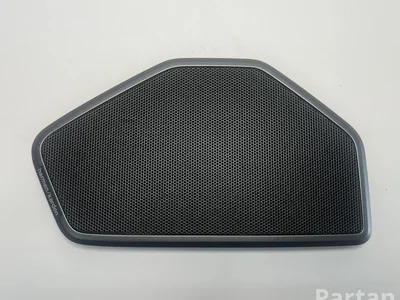 BMW 7482402 ; RIGHT / 7482402, RIGHT 3 (G20) 2020 Grille de haut-parleur - Image 1