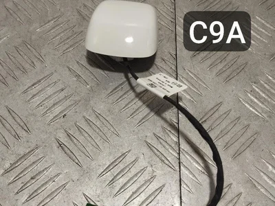 Porsche 7PP035507F CAYENNE (92A) 2012 Antenne - Image 1