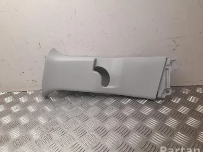 Toyota 62412-K0020 / 62412K0020 Yaris P210 2024 Tapisserie voiture - Image 1