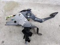 Mazda KD4341400B,  KE9241300 / KD4341400B, KE9241300 CX-3 (DK) 2016 Clutch Pedal