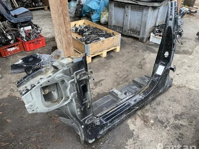 Nissan Ariya 2024 Quart de corps Left Front - Image 1