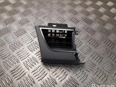 Renault 687519872R KANGOO III 2023 Évent Central - Image 1