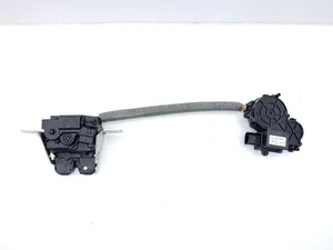 Porsche 9J1827447, 9J1827888 Taycan 2021 Zamek pokrywy bagażnika