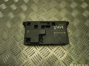 Mercedes-Benz A 211 870 70 26 / A2118707026 E-CLASS (W211) 2008 Unité de commande pour porte Left Front