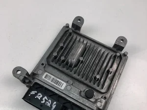 Mercedes-Benz A6519009901; A6519016201 / A6519009901, A6519016201 E-CLASS Coupe (C207) 2011 Unidad de control del motor
