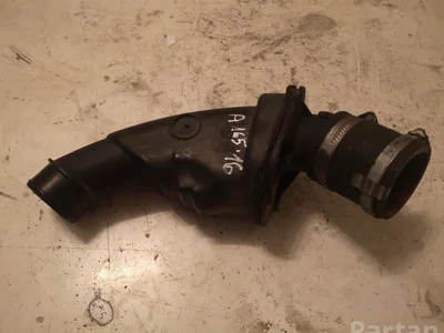 Volvo 30778734 V70 II (SW) 2007 Tuyau de radiateur - Image 1