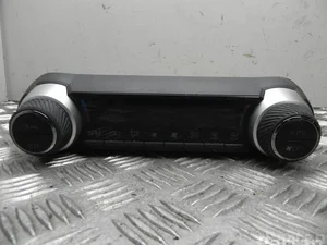 Toyota 75K607 RAV 4 V 2020 Contrôle automatique de la climatisation