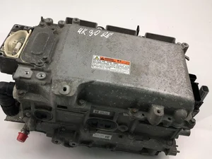 Lexus G9270-48060 / G927048060 NX (_Z1_) 2016 Onduleur avec convertisseur