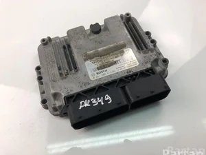 Ford CM5A-12A650-AMG; BB5A-12B684-AC; 0261S08813 / CM5A12A650AMG, BB5A12B684AC, 0261S08813 FOCUS III 2011 Unidad de control del motor