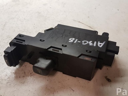 VOLVO 30737519 XC90 I 2006 Switch for electric windows