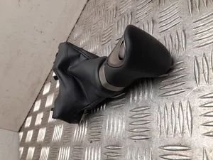 Lexus 052 ES VII XZ10 2024 Couvercle de levier de vitesses