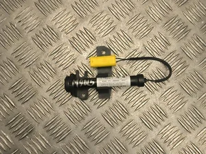 BMW D80939 R / D80939R 5 (G30) 2021 Actionneur de protection des piétons