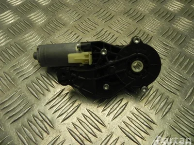 Mercedes-Benz 82584371-4 / 825843714 C-CLASS (W204) 2008 Moteur électrique - Image 1