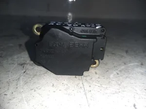 Volvo 74932G XC90 I 2003 Moteur de réglage pour volet de régulation