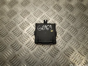 Mercedes-Benz A1679008611, A2139010508 E-CLASS (W213) 2019 Unité de commande pour porte Right Rear Left Rear Left Front Right Front