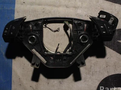 Volvo 30710266 XC90 I 2007 Bouton multifonction pour volant - Image 1