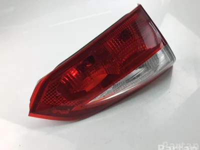 Ford E415066 FOCUS III Turnier 2014 Feu arrière - Image 1