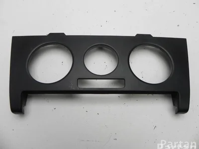 Škoda 5JA 819 075 A / 5JA819075A RAPID (NH3) 2016 Cadre - Image 1