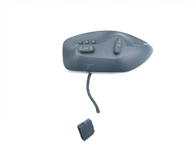 Maserati 50902105, 50900205 GRAN TURISMO 2011 Sėdynės reguliavimo jungiklis - Nuotrauka 1