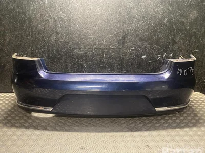 Volkswagen PASSAT (362) 2011 Pare-chocs - Image 1