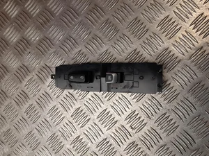 Kia 93575-D4BE0, 299158168 / 93575D4BE0, 299158168 OPTIMA Sportswagon 2017 Commutateur multiple