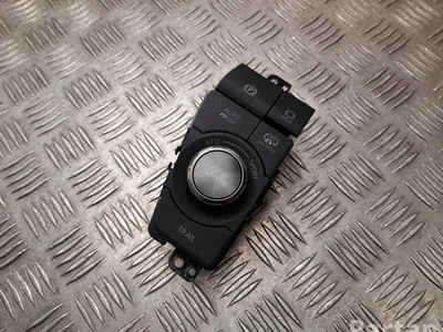 Toyota 75P515, 75L555 RAV 4 V 2022 Commutateur multiple - Image 1