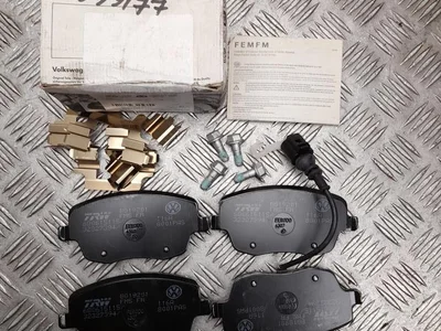 Volkswagen 6Q0-698-151-C / 6Q0698151C POLO (9N_) 2001 Тормозные колодки - Изображение 1