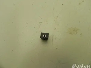 Škoda 5Q0 035 724 / 5Q0035724 YETI (5L) 2014 Périphérique d'entrée