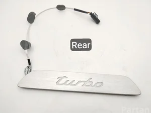 Porsche 970.555.991.02 / 97055599102 PANAMERA (970) 2012 plaque de seuil - panneau de seuil