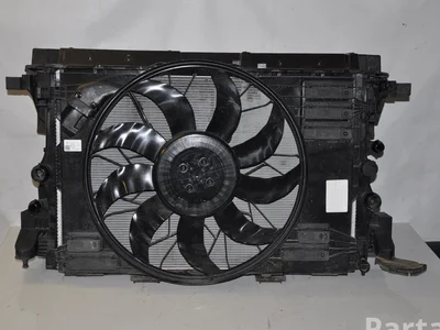 Mercedes-Benz A2479067806 ; A2475051100 ; A2475051200 ; A2475051400 / A2479067806, A2475051100, A2475051200, A2475051400 EQA 2021 Panneau avant (TV) - Image 1