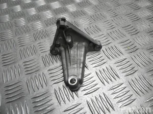 Mercedes-Benz A 276 234 06 39 / A2762340639 GLC (X253) 2017 Montagehalter