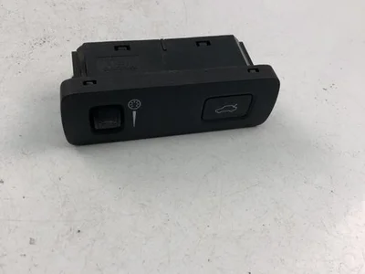 Volvo P31376510 S90 II 2018 Mygtukas, bagažinės dangčio - Nuotrauka 1