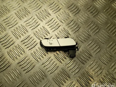 Mercedes-Benz A2059053520 EQC (N293) 2022 Interrupteur de chauffage de siège - Image 1