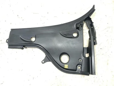 Ferrari 082501600, 11829 California 2010 Garniture de capot d'essuie glace - Image 1