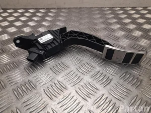 Ford USA LJ9C-9F836-CB / LJ9C9F836CB Mustang Mach-E 2022 Pédale d'accélérateur