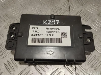 Chrysler 68394486AA, P68394486AA Pacifica 2018 Unité de commande - Image 1