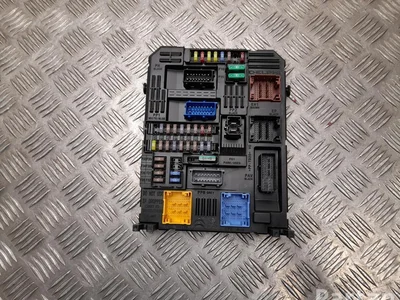 Vauxhall 9832880680 GRANDLAND X (75) 2021 Unité de commande de carrosserie BCM FEM SAM BSI - Image 1