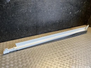 BMW 8064807, 8072707-04 / 8064807, 807270704 X3 (F97) 2019 Garniture de seuil 