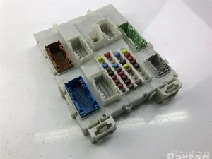 Volvo 31453132 V40 Hatchback 2012 Aparato de mando